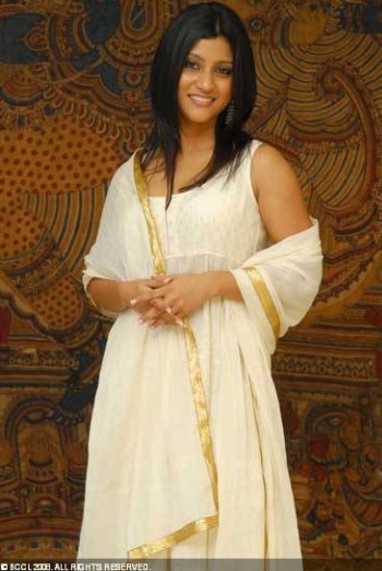 konkona_osian_gold.jpg