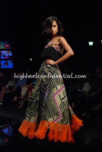 7-vikram-phadnis-chivas-fashion-tour-mumbai.jpg