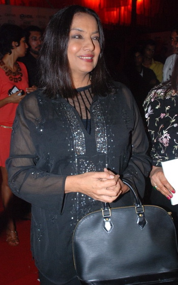 shabana-azmi-jj-vallaya-hdil-couture-week-1.jpg