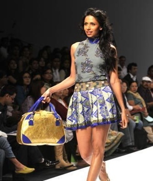 1-charu-parashar-spring-09-wlifw.jpg