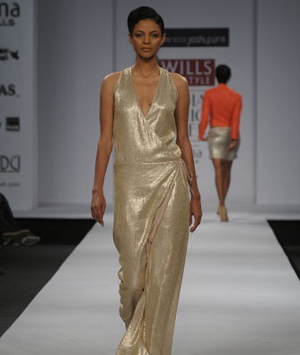 1-namrata-joshipura-wlifw-spring-09.jpg