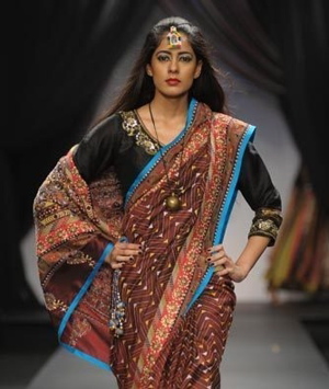 1-vikram-phadnis-wlifw-spring-09.jpg