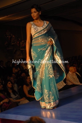 11-maheka-mirpuri-fashion-show.jpg