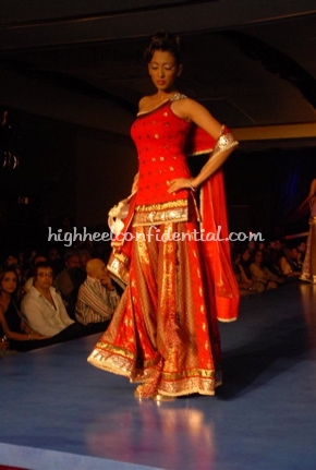 23-maheka-mirpuri-fashion-show.jpg