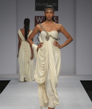 3-urvashi-kaur-wlifw-spring-09.jpg