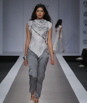 4-anjana-bhargav-wlifw-spring-09.jpg