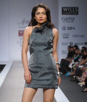 5-anjana-bhargav-wlifw-spring-09.jpg