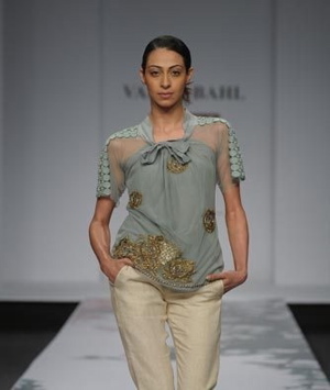 7-varun-bahl-wlifw-spring-09.jpg