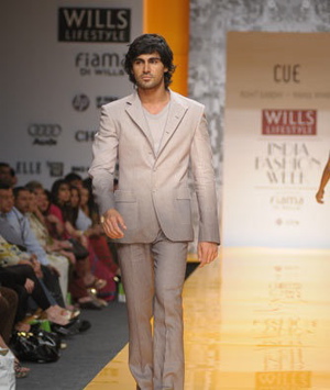 8-rohit-gandhi-and-rahul-khanna-wlifw-spring-09.jpg