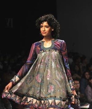 9-charu-parashar-spring-09-wlifw.jpg