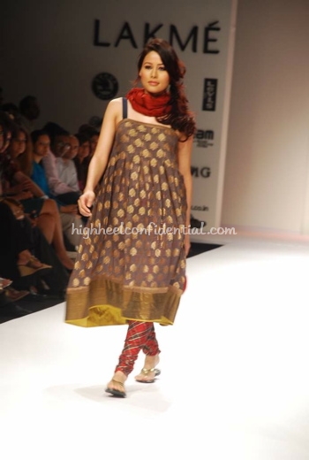 asmita-marwah-lfw-fall-09-4.jpg