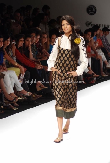 asmita-marwah-lfw-fall-09-7.jpg