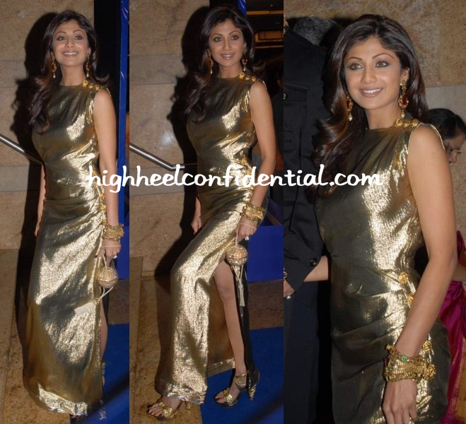shilpa-shetty-rajasthan-royals-bash-gold-gown.jpg