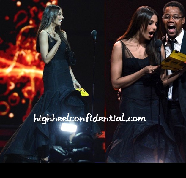 bipasha-basu-gauri-nainika-iifa-awards-2011