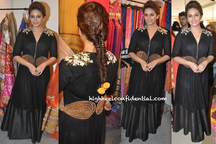 Huma Qureshi At The Times Lifestyle And Jewellery Exhibition Wearing Ridhi Mehra