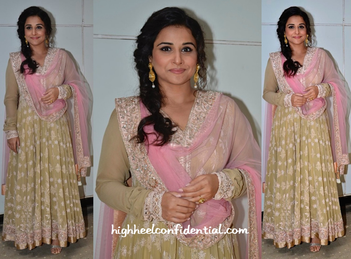 Vidya Balan In Manish Malhotra At Life OK Awards