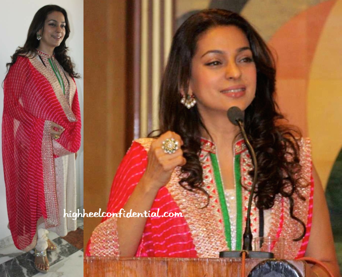 Juhi Chawla At A Dialysis Center Inauguration-2