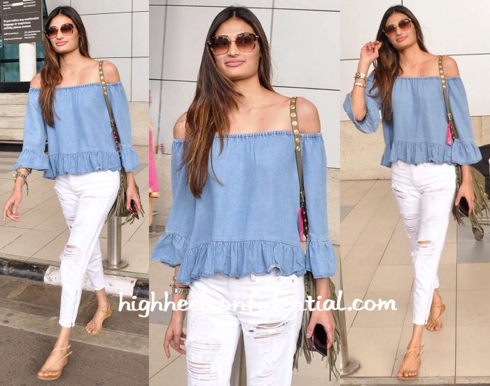 Athiya Shetty Photographed At The Airport-2