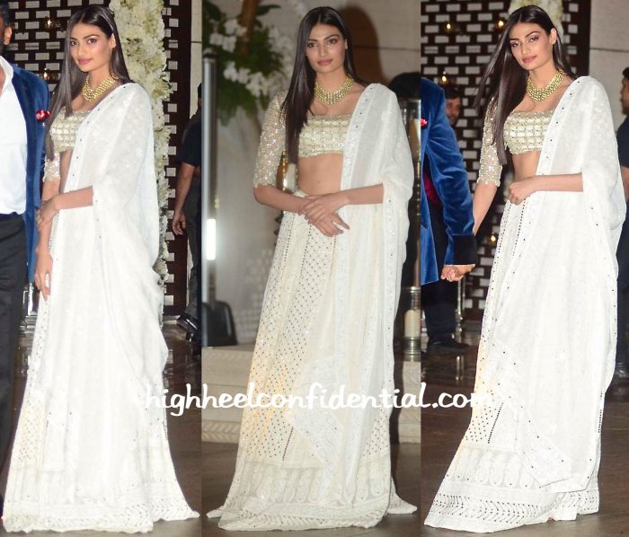 Athiya Shetty Wears Abu Jani Sandeep Khosla To Ambani Bash-2