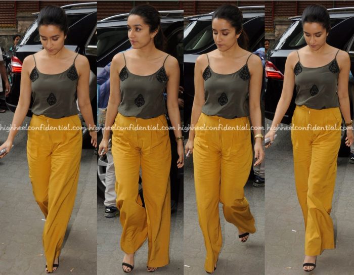 shraddha-kapoor-wears-encrustd-and-pocko-jacky-to-rock-on-2-promotions-2