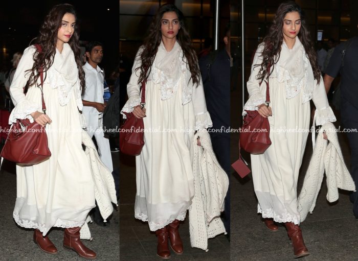 sonam-kapoor-photographed-in-pero-at-mumbai-airport